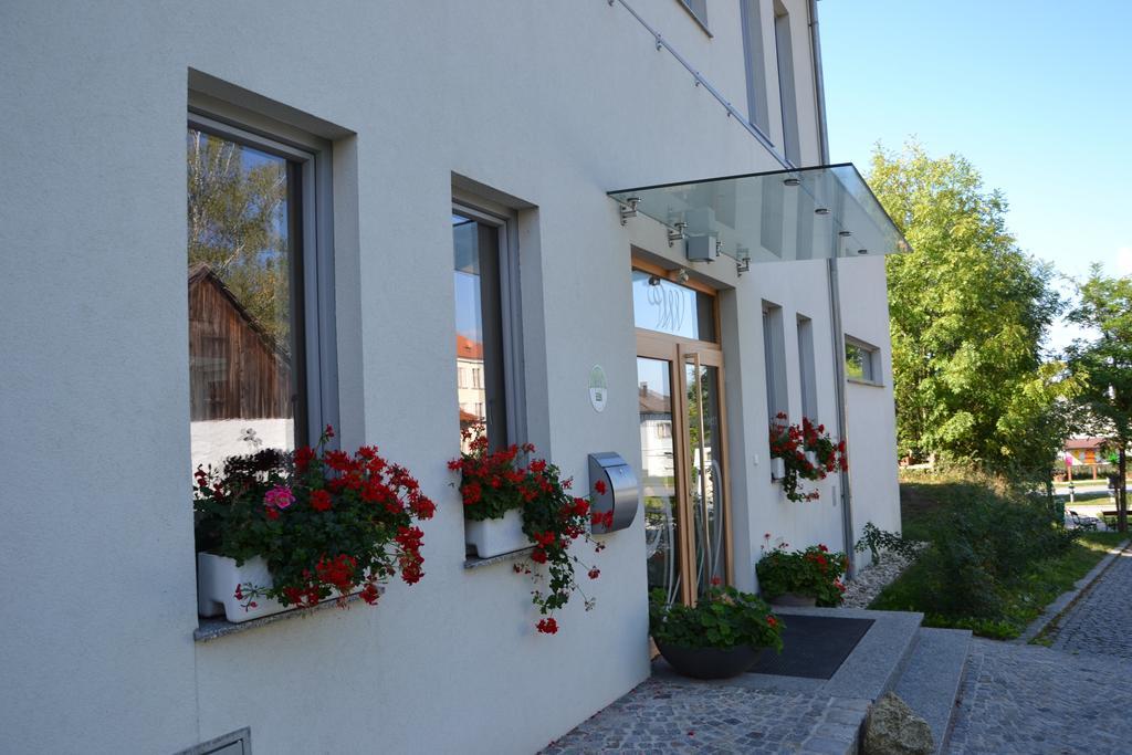 Wein + Bett Wiedeck Stetten Экстерьер фото